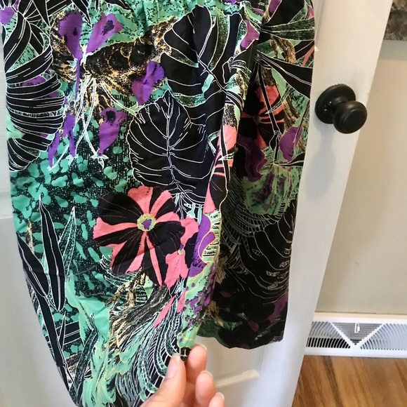 Edme & Esyllte Dress- Pretty! - Picture 6 of 11